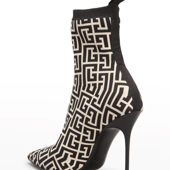 HOST PICK 🎉Balmain Skye Monogram Knit Booties - Picture 3 of 13